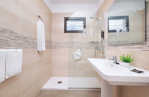 Puerto de la Cruz Hotel | Hotel Don Manolito