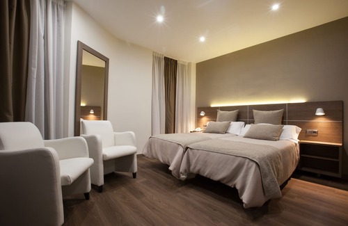 Explanada de la Estación Hotel | Hotel Don Paco