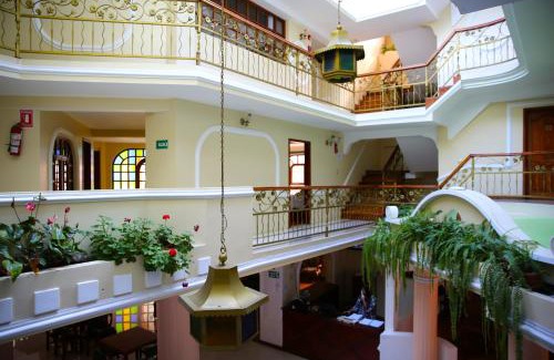 Baños de Agua Santa Hotel | Hotel Donde Marcelo