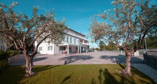 Castelnuovo del Garda Hotel | Hotel Dorè