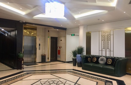 Long Bien Hotel | Hotel du Monde Art