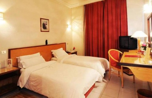 Tunis Cama Y Desayuno | Hotel du Parc