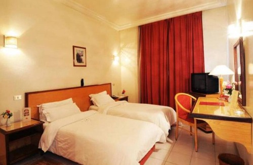 Tunis Cama Y Desayuno | Hotel du Parc
