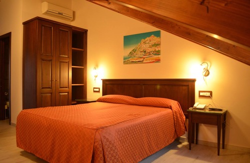 Bomerano Hotel | Hotel Due Torri