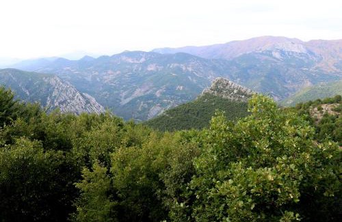 Kruje Hotel | Hotel Dusha at Kruja's Mountain