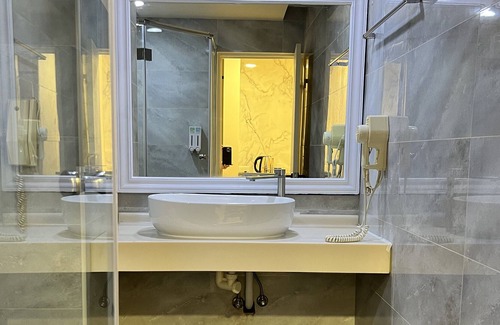 North District Hotel | Hotel E Tung