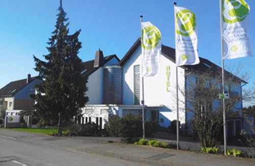 Odenthal Hotel | Hotel Eikamper Höhe