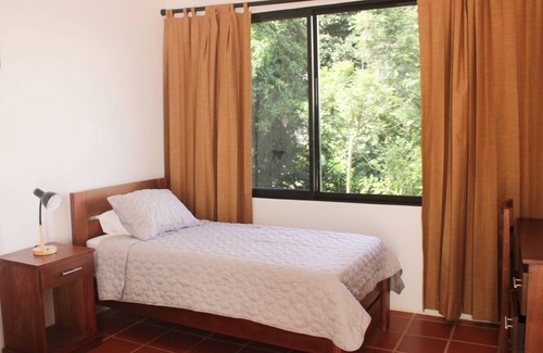 Barva Hotel | Hotel El Arca, Jardín Botánico y Restaurante