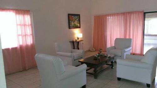 Juan Esteban Hotel | Hotel El Quemaito - Luxury Oceanfront Retreat