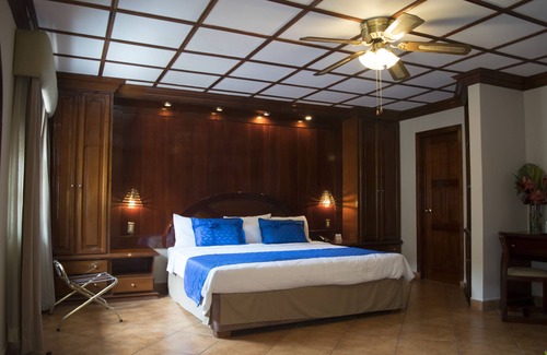 La Palmera Complejo | Hotel El Tucano Resort & Thermal Spa