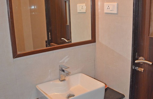Kolhapur Hotel | Hotel Elegant