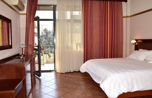 Tirana Hotel | Hotel Elysee