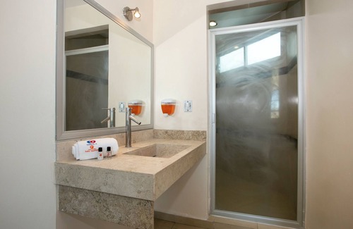 San Agustín Tlaxiaca Hotel | HOTEL EURO CONFORT