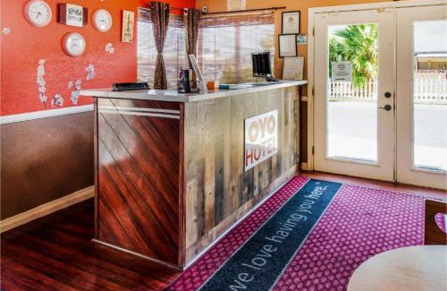 Ridgecrest Hotel | Hotel Europa Ridgecrest