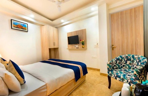 Mahipalpur Extension Hotel | Hotel Evergreen Stay
