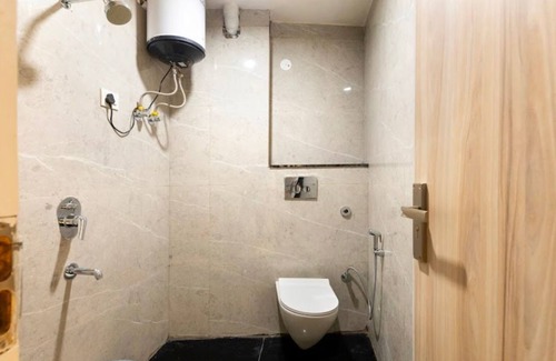 Mahipalpur Extension Hotel | Hotel Evergreen Stay