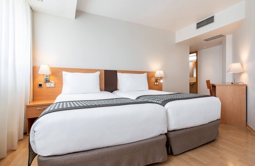 Lugo Hotel | Hotel Exe Puerta de San Pedro