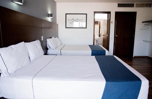 Zona Expo Hotel | Hotel Expo Plaza Business and Family Guadalajara