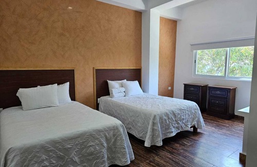 Brisas de Zicatela Hotel | Hotel Familiar Abejac