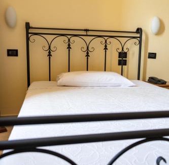 San Donato-San Vitale Hotel | Hotel Fattori