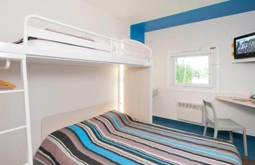 Savigny-sur-Orge Hotel | Hotel First Eco Savigny Villemoisson Centre Commercial Carrefour