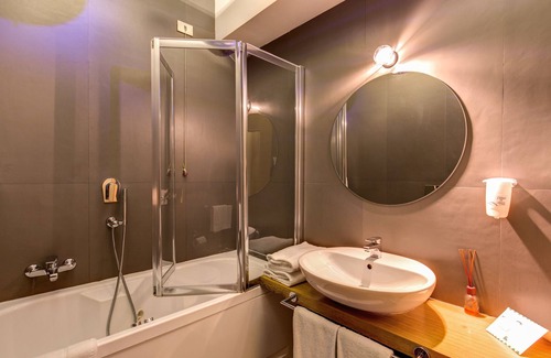 Vatican Hotel | Hotel Franklin Feel The Sound