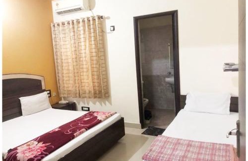 Amritsar Hotel | HOTEL G!S Paradise Amritsar - Provided Fully Air Conditioned & Well Decorated Rooms - Free Parking And Free Wi-fi Facility - A Premium Hotel In Amritsar