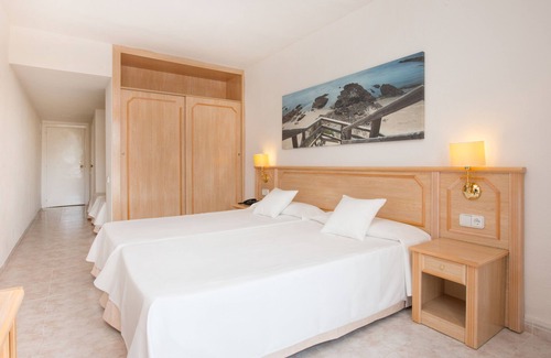 Puerto San Miguel Hotel | Hotel Galeón