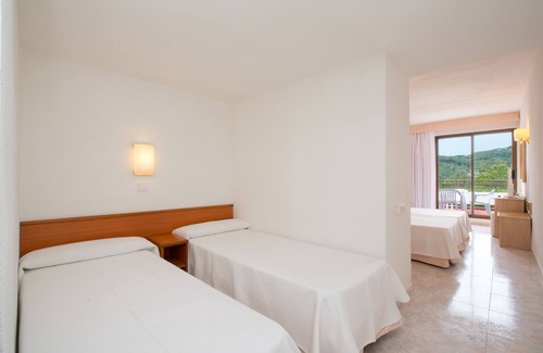 Puerto San Miguel Hotel | Hotel Galeón