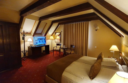 Brasov Hotel | Hotel GARDEN Club