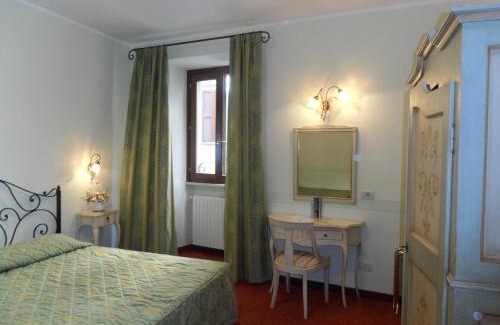 Gargnano Hotel | Hotel Garnì Bartabel