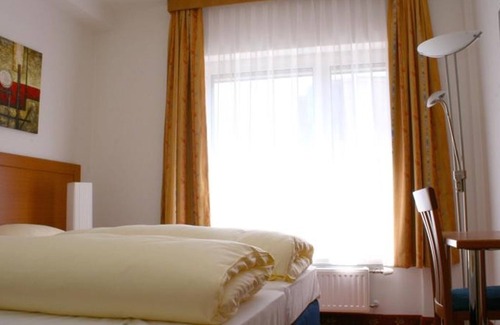 Elisabeth-Vorstadt Hotel | Hotel Garni Evido KG Salzburg