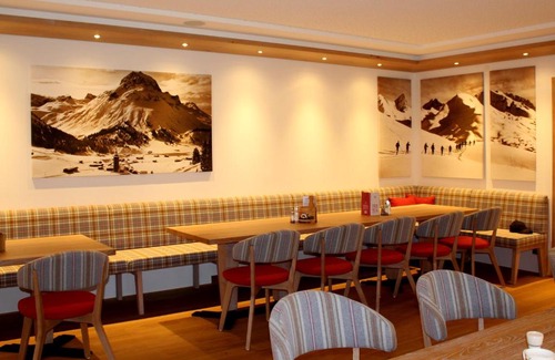 Lech am Arlberg Hotel | Hotel Garni Lärchenhof