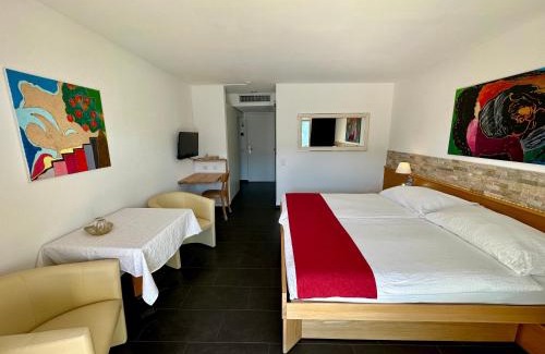 Brissago Casa | Hotel Garni Morettina