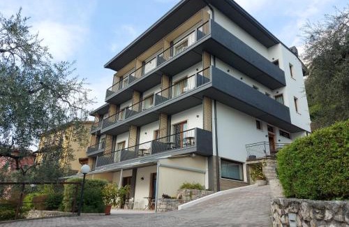 Cassone Hotel | Hotel Garni Selene