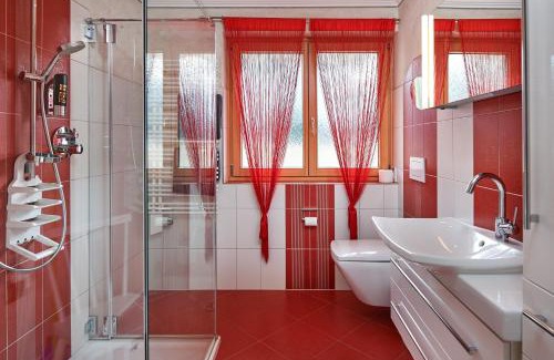 Flachau Apartamento | Hotel Garni Tannenhof