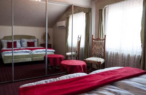 Croglio Casa | Hotel Garni Villa del Sole