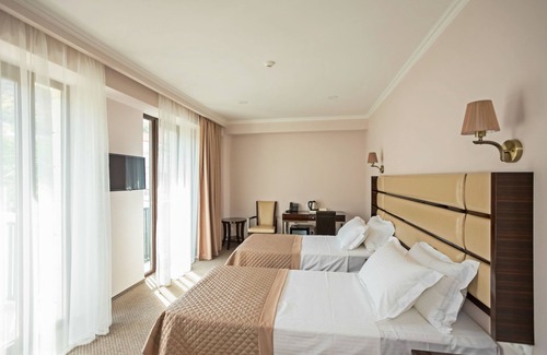 Vake Hotel | Hotel Genio
