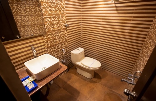 Gandhipuram Hotel | Hotel Geo Grande