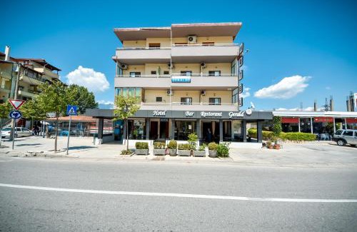 Gjirokaster Apartamento | Hotel Geraldo