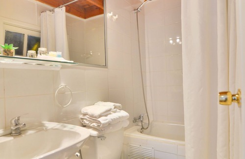 Pucon Hotel | Hotel Geronimo