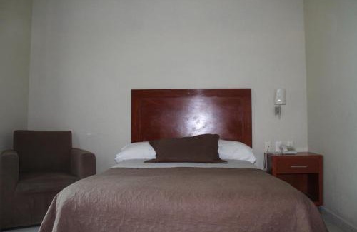 San Juan de los Lagos Hotel | Hotel Gina