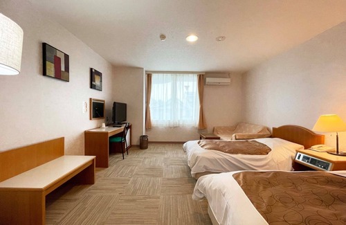 Shirahama Hotel | Hotel Ginsui Twin room in front of Shirarahama / Nishimuro-gun Wakayama