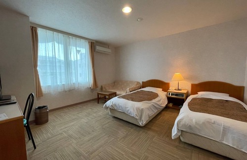 Shirahama Hotel | Hotel Ginsui Twin room in front of Shirarahama / Nishimuro-gun Wakayama