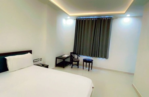 Chokhi Dhani Hotel | Hotel Giriraj Palace