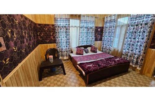 Srinagar Casa | Hotel Golden inn Srinagar