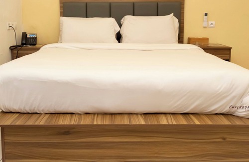 Conakry Cama Y Desayuno | HOTEL GOLDEN PLAZZA CONAKRY