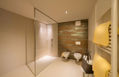 Silandro Hotel | Hotel Goldene Rose