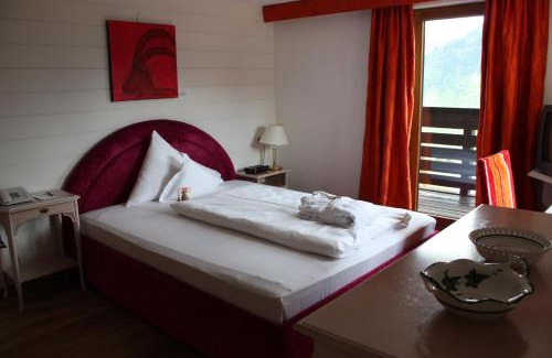Lech am Arlberg Hotel | Hotel Goldener Berg
