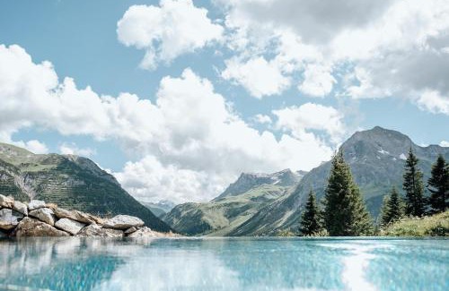 Lech am Arlberg Hotel | Hotel Goldener Berg